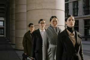 Kaputi - topla odjeća kao odraz kulture, stila i identiteta 1 Kaputi - topla odjeća kao odraz kulture, stila i identiteta