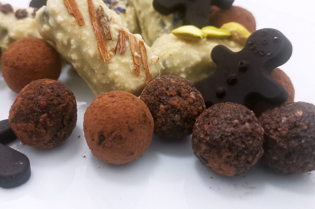 Sezam - dragocjeno zrno i 4 ideje za raw deserte 3 Sezam - dragocjeno zrno i 4 ideje za raw deserte