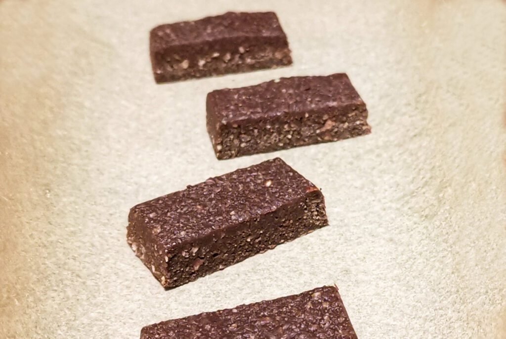 Sezam - dragocjeno zrno i 4 ideje za raw deserte 1 Sezam - dragocjeno zrno i 4 ideje za raw deserte