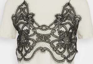 Čipka je sinonim za eleganciju, luksuz i ženstvenost, osim kod Baby Lasagne