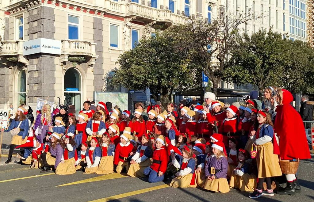 Dječja karnevalska povorka okupirala riječki Korzo