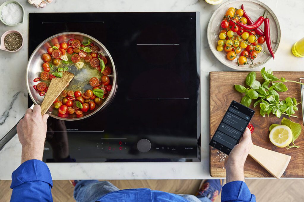 Jamie Oliver kreira nove recepte za Bespoke AI kućanske uređaje