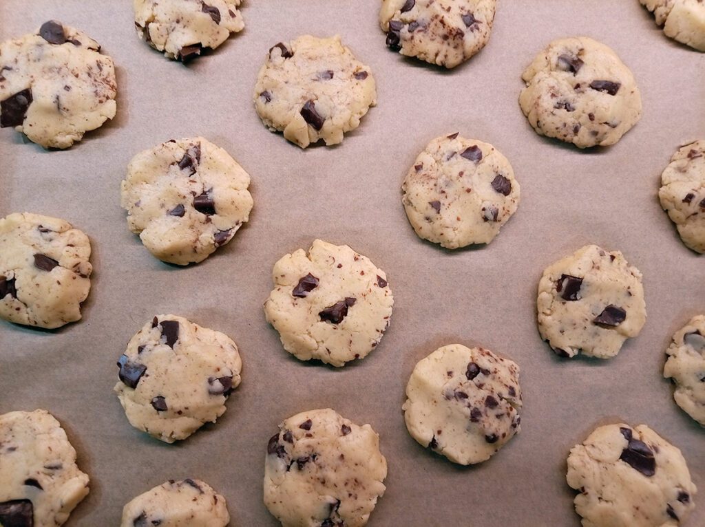 Domaći čokoladni keksi s receptom