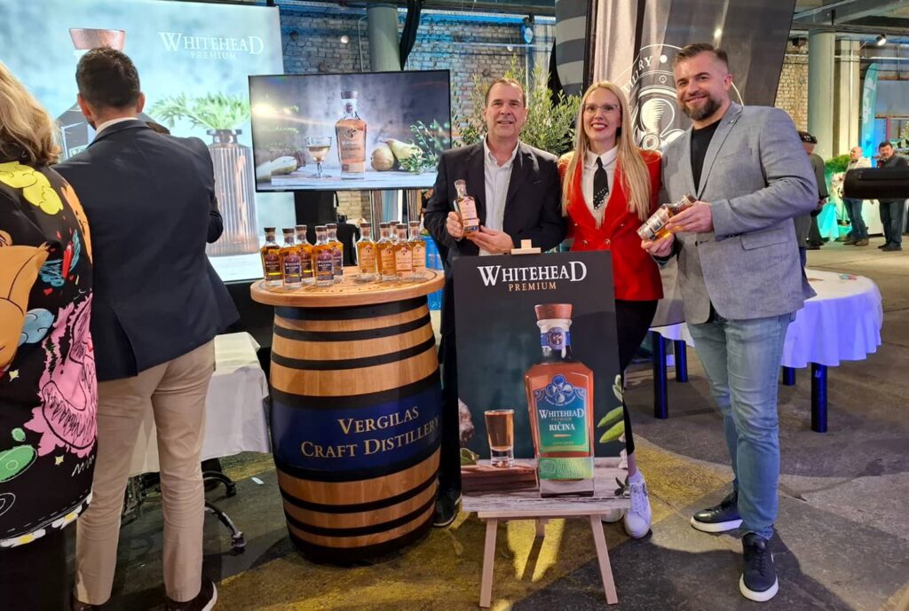 WHITEHEAD destilati ponovno oduševili 2 WHITEHEAD destilati ponovno oduševili
