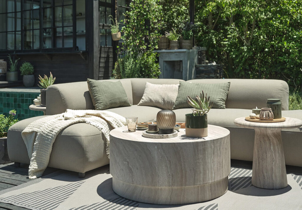 Vrt kao lifestyle - trendovi koji brišu granice doma