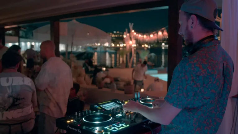 Funky ritmovi iz Opatije skupili milijunske preglede na YouTubeu