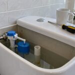 WC koji stalno puni vodu: tri provjere prije poziva vodovodara